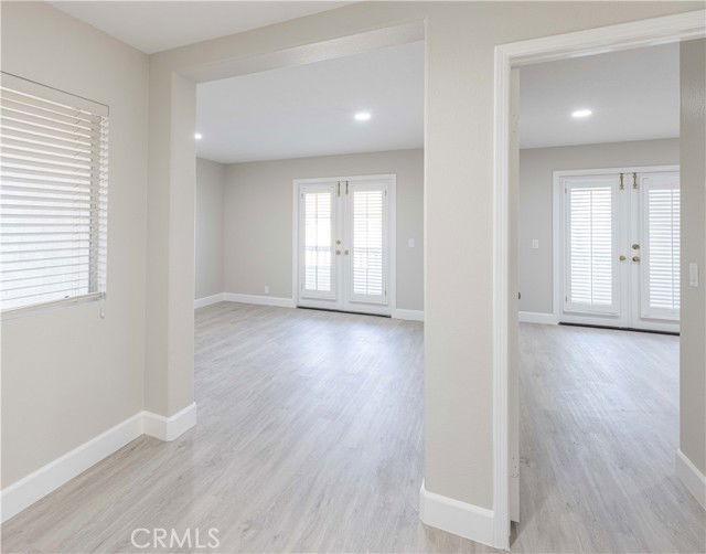 Building Photo - 2142 Marselina