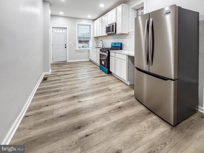 Foto del edificio - 2332 N Monroe St