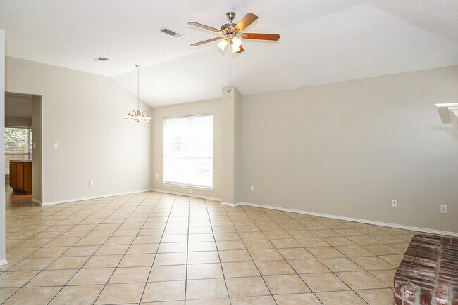 Foto del edificio - 2824 Bent Brook Dr