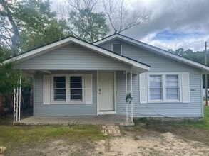 Building Photo - 122 Plaza Dr