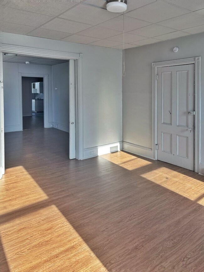 Foto del edificio - 1053 Lehigh St