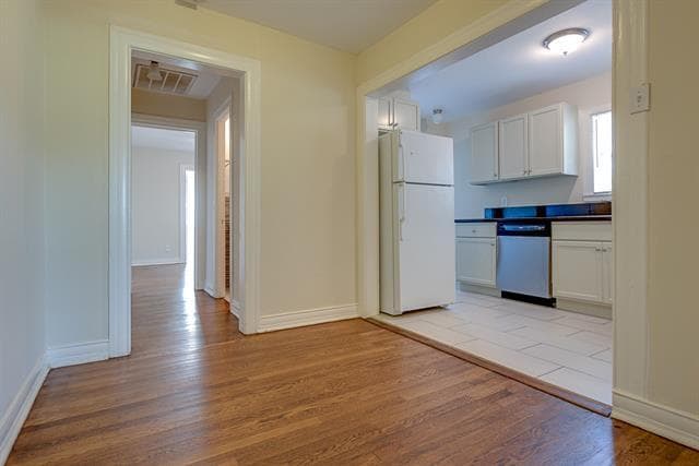 Building Photo - 6128 Llano Ave