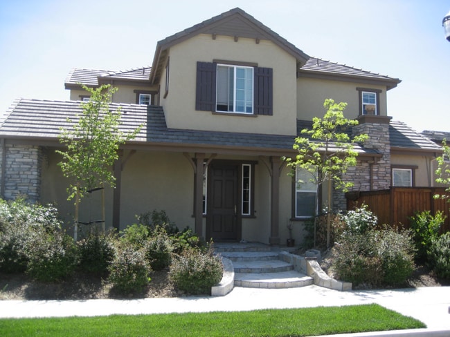 Building Photo - 2329 Keats Ln