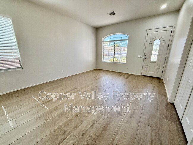 Foto del edificio - 6889 W Paso Trail