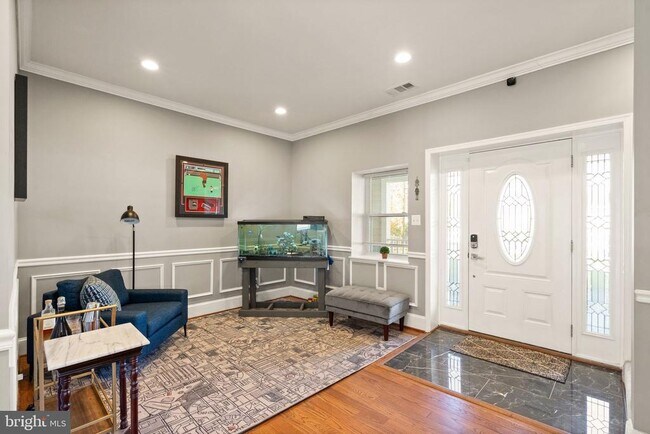 Foto del edificio - 2813 Woodlawn Trail