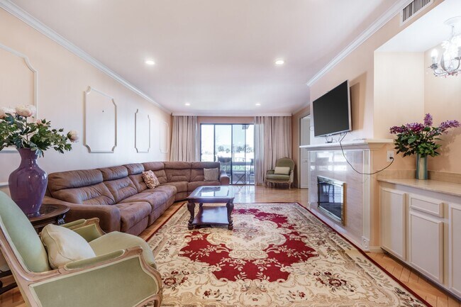 Foto del edificio - 14923 Moorpark St