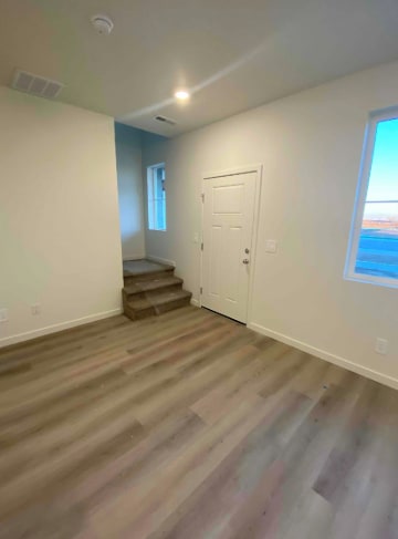 Building Photo - 434 Mountain Bluebird Dr