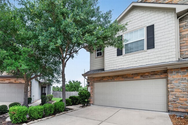 Foto del edificio - 24670 Folkstone Cir