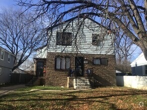 Building Photo - 4947 N 54th St