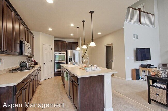 Building Photo - 3 br, 2.5 bath House - 174 Maxwell Circle
