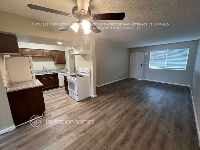 Foto del edificio - 11401 N 25th Ave