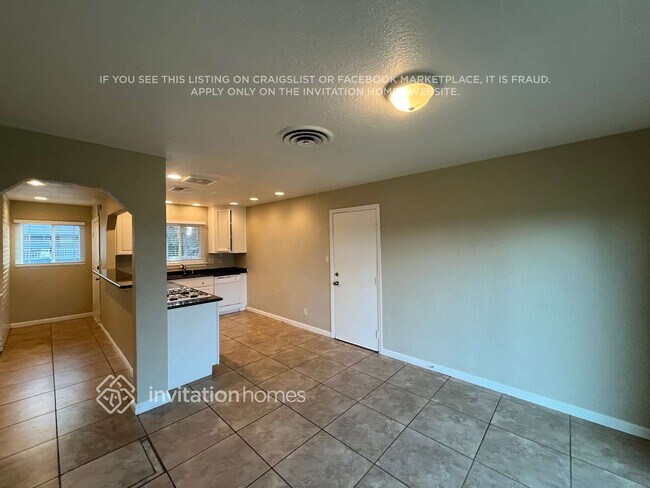 Foto del edificio - 8733 Baxter Way
