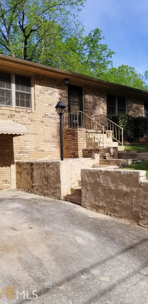 Foto del edificio - 3166 Rebecca St SW