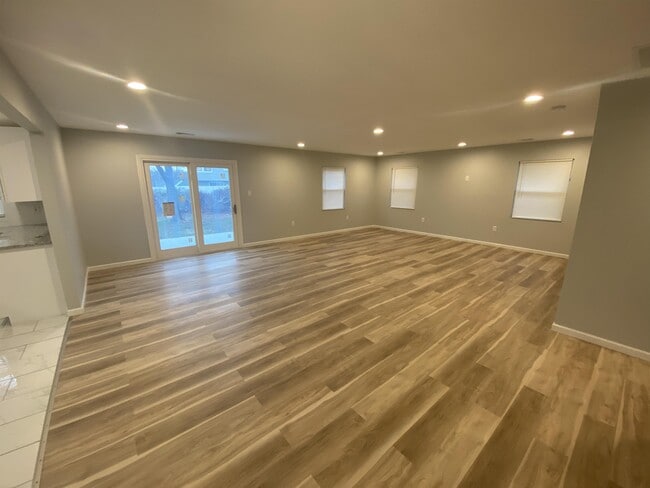 Foto del edificio - 58 Elderberry Ln