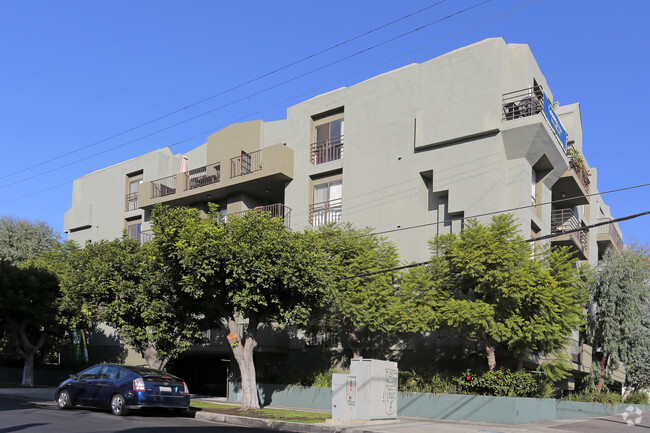 Foto del edificio - Babylon Apartments