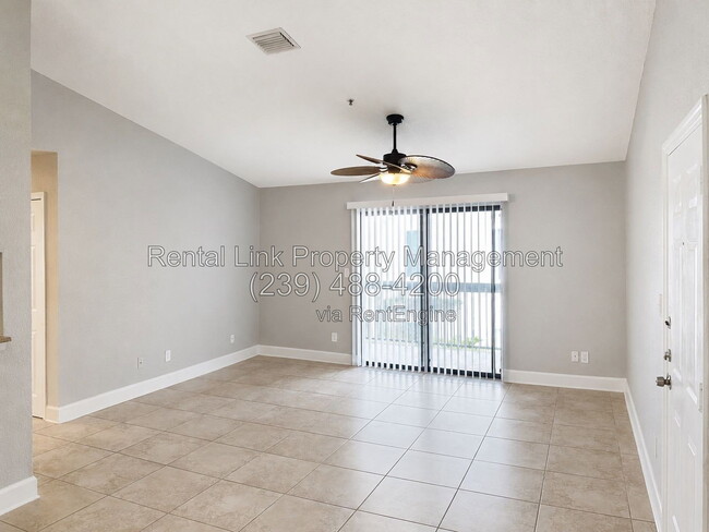 Building Photo - 4016 Crockers Lake Blvd