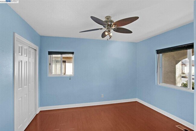 Building Photo - 1229 Whitton Ave