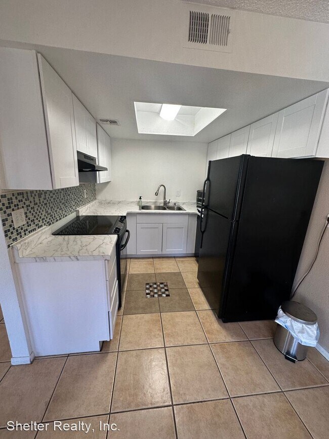 Foto del edificio - 2 br, 2 bath House - 4964 Newport Cove Dr ...