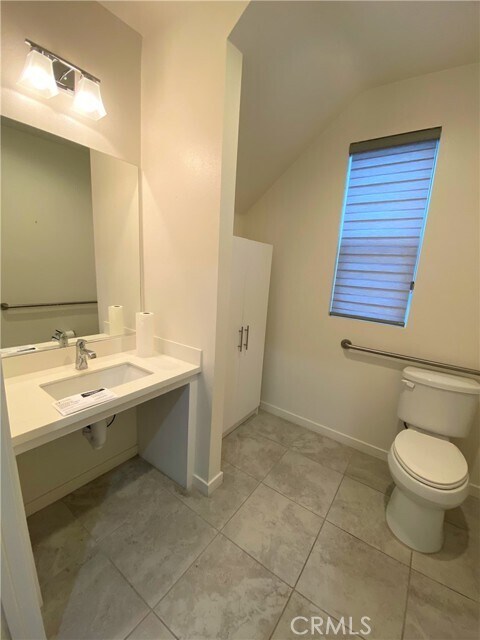 Foto del edificio - 788 Windward Wy