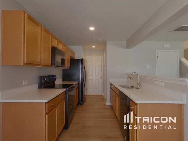 Building Photo - 3832 Tersk Dr