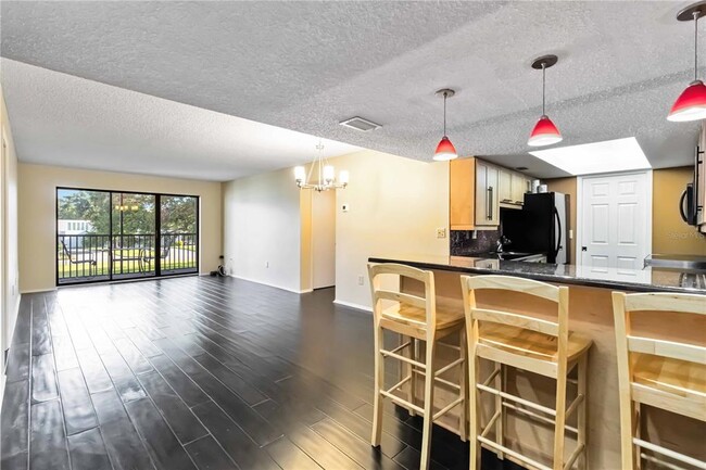 Foto del edificio - 6116 43rd St W