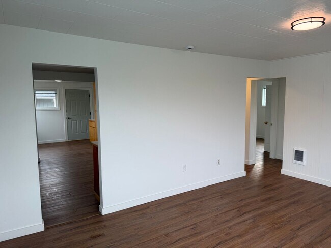 Foto del edificio - Updated 3 bedroom, 1 bath house in Creswell!