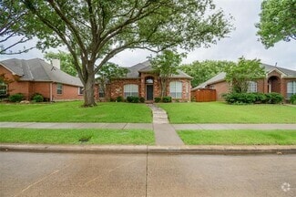 Building Photo - 4820 Holly Berry Dr