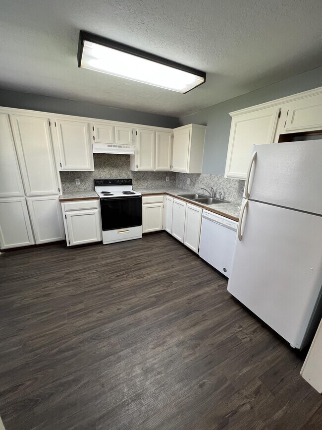 Foto del edificio - 1743 N Tallowood Dr