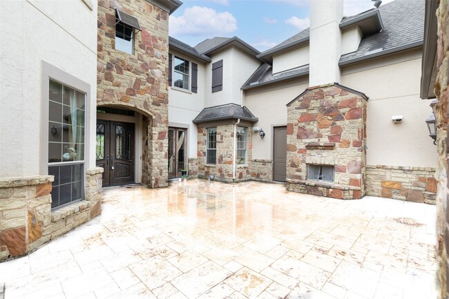 Building Photo - 7414 Newbury Trail