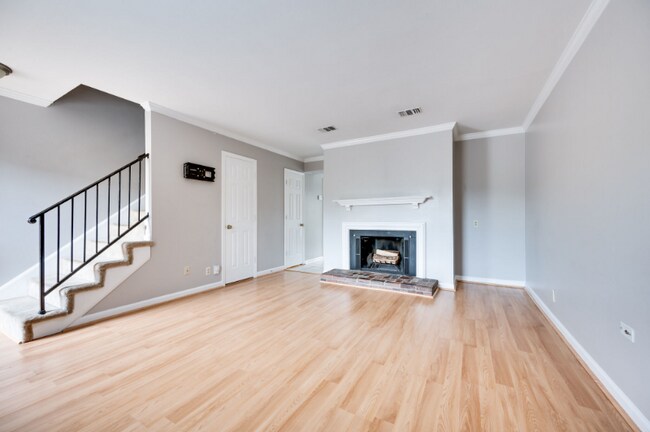 Foto del edificio - 103 Academy Square