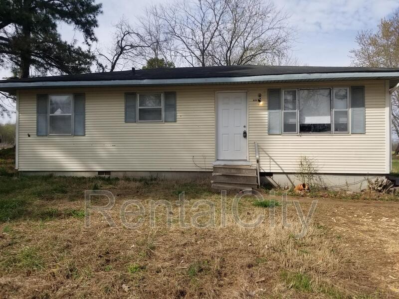 172 Woods Rd, Humboldt, TN 38343 House Rental in Humboldt, TN