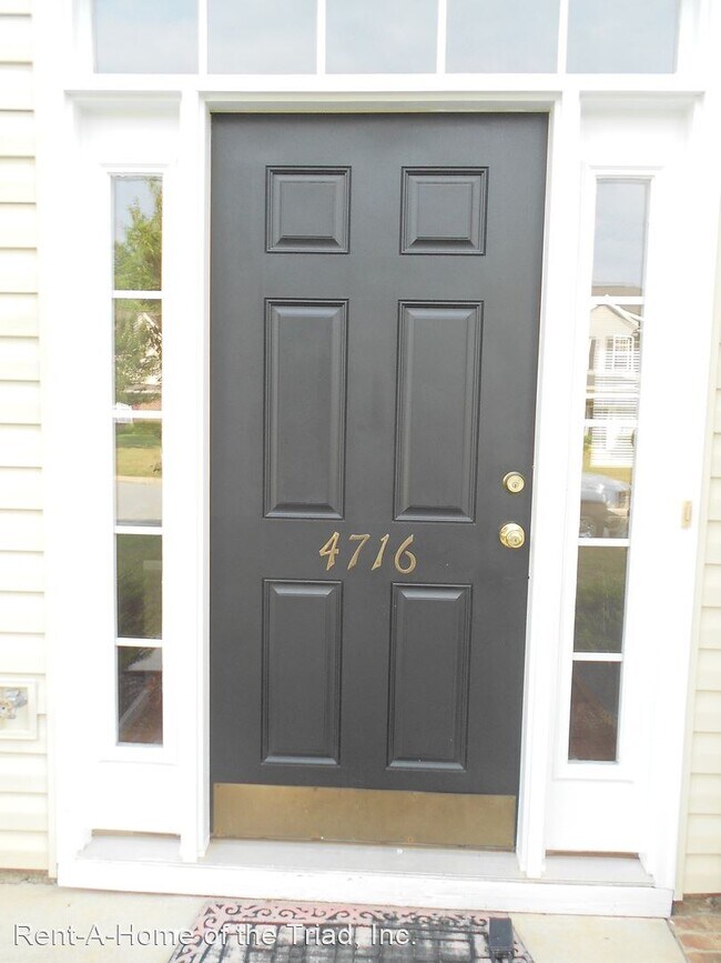 Foto del edificio - 4 br, 2.5 bath House - 4716 Ridgefall Road