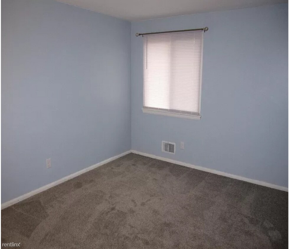 Foto del edificio - 3 br, 2.5 bath House - 30 Livoli Rd