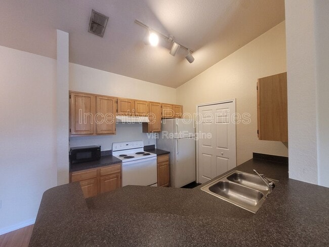 Foto del edificio - 5961 Westgate Dr
