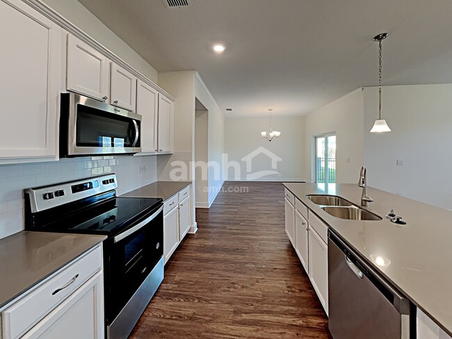 Building Photo - 4715 Windy Hammock Way
