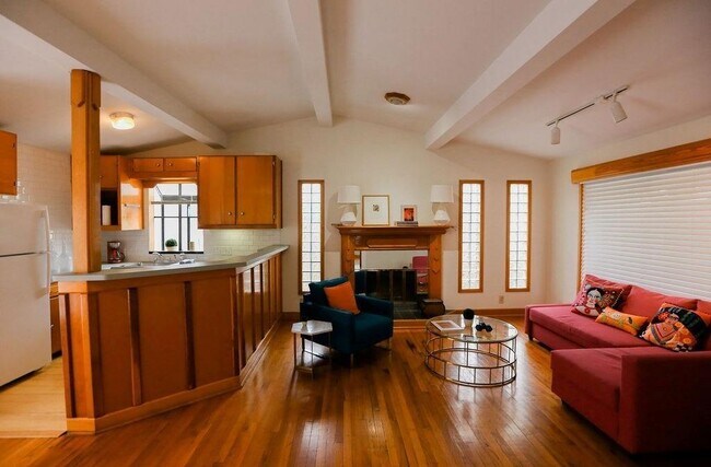 Foto del edificio - 1509 W St Johns Ave