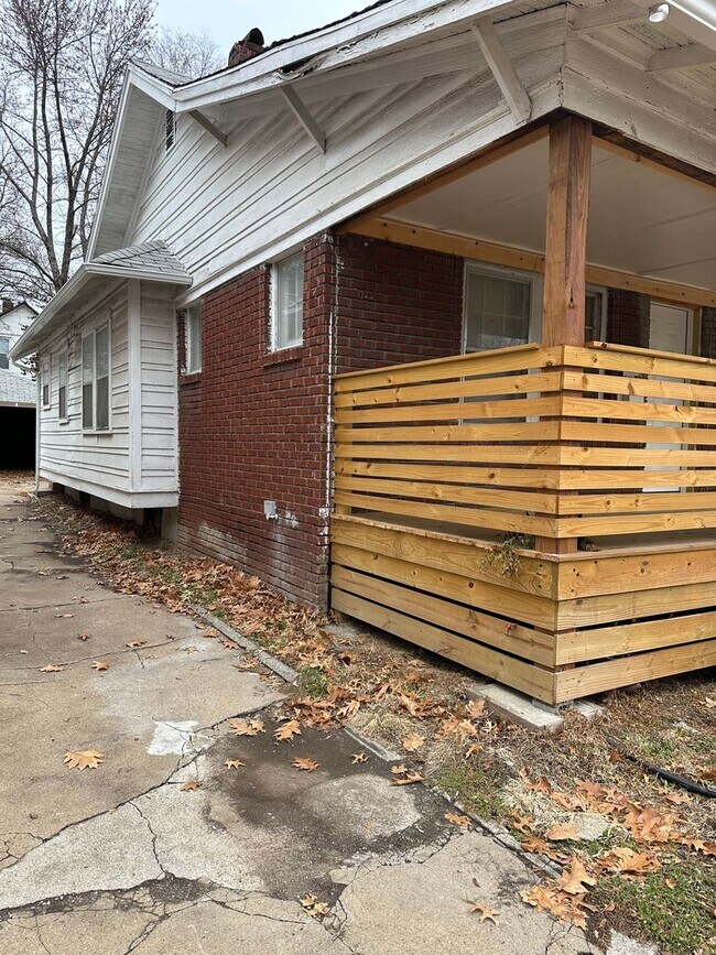 Foto del edificio - 2 Bedroom 1 Bath Home for Rent