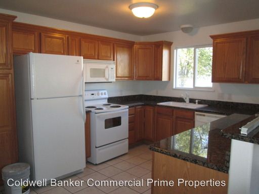 Building Photo - 495 Coronado Way