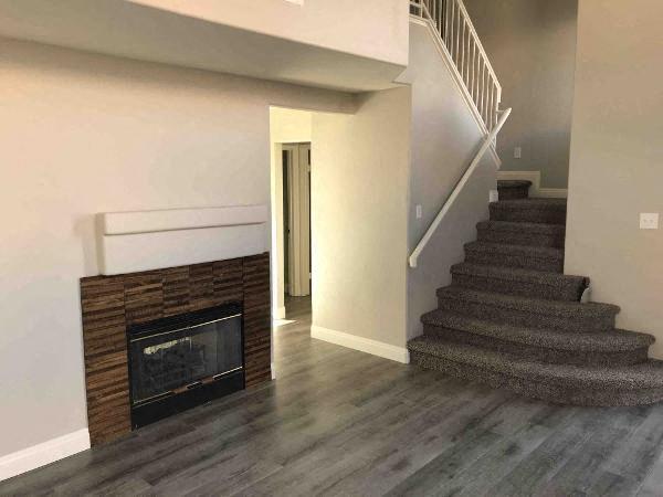 Foto del edificio - 5620 Royal Castle Ln