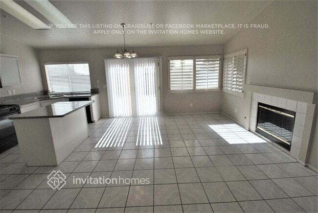 Building Photo - 2539 W Dawnview Dr
