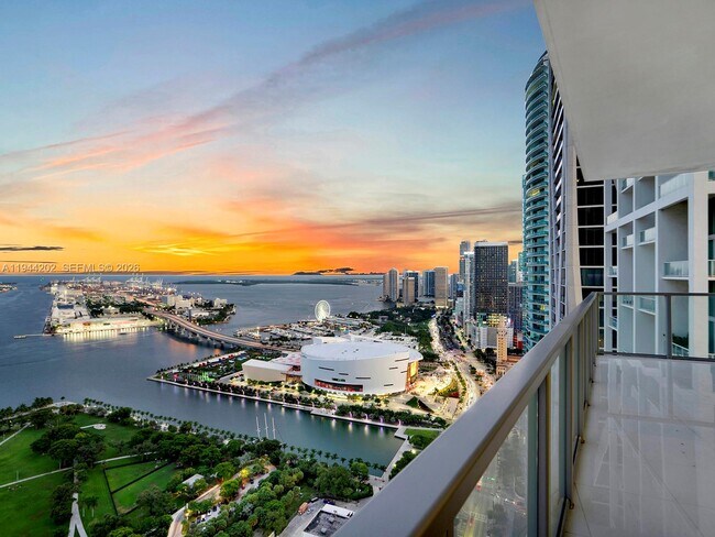 Foto del edificio - 1100 Biscayne Blvd