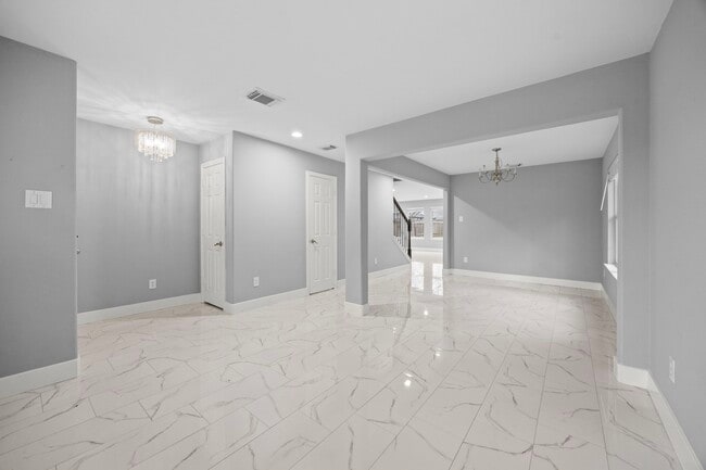 Foto del edificio - 4500 Upland Cir Dr