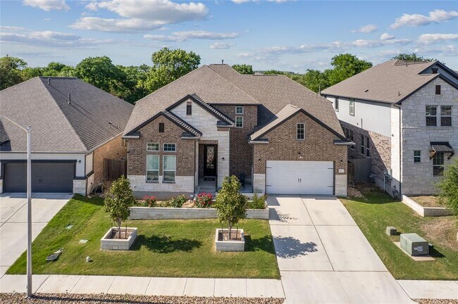 Building Photo - 2413 Choctaw Pl