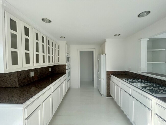 Foto del edificio - 163 Harbor Rd