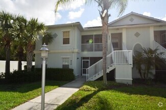 Building Photo - 900 Gardens Edge Dr