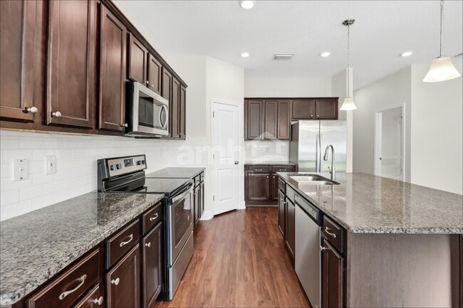 Building Photo - 4335 Reisswood Lp