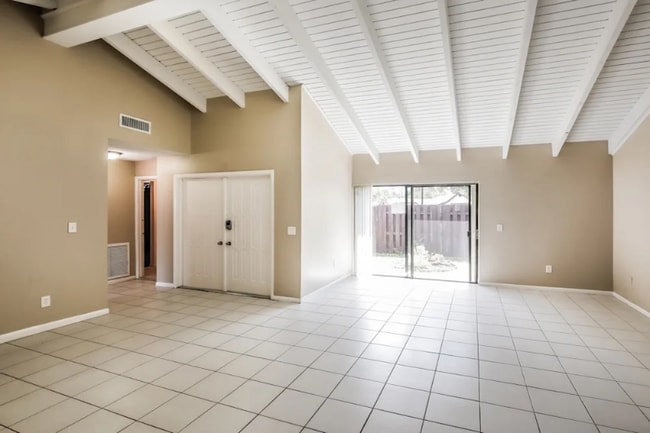Building Photo - 13517 SW 108th St Cir S