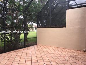 Foto del edificio - 3933 Adra Ave