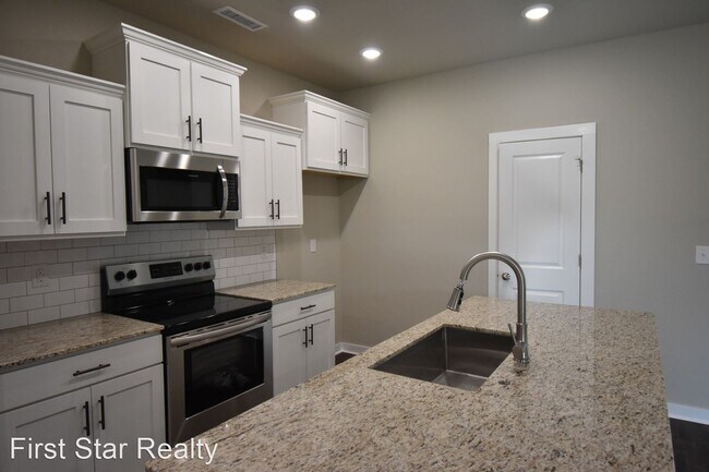 Foto del edificio - 3 br, 2 bath House - 436 N Tacoma Street