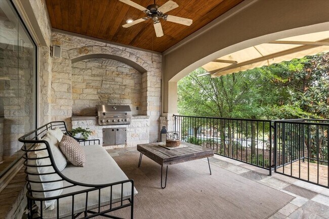 Building Photo - 4308 Canoas Dr